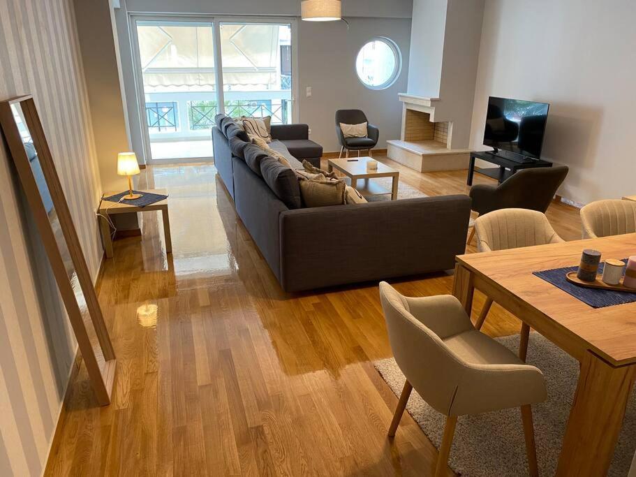 Classy 3Br With 2 Bathrooms Apartment In Marousi Athens Exterior photo