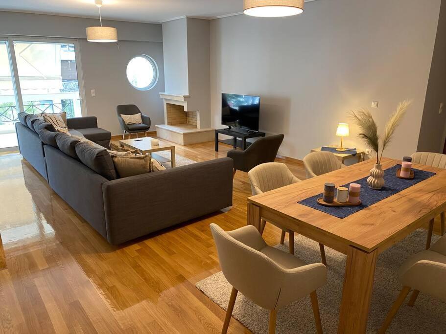 Classy 3Br With 2 Bathrooms Apartment In Marousi Athens Exterior photo