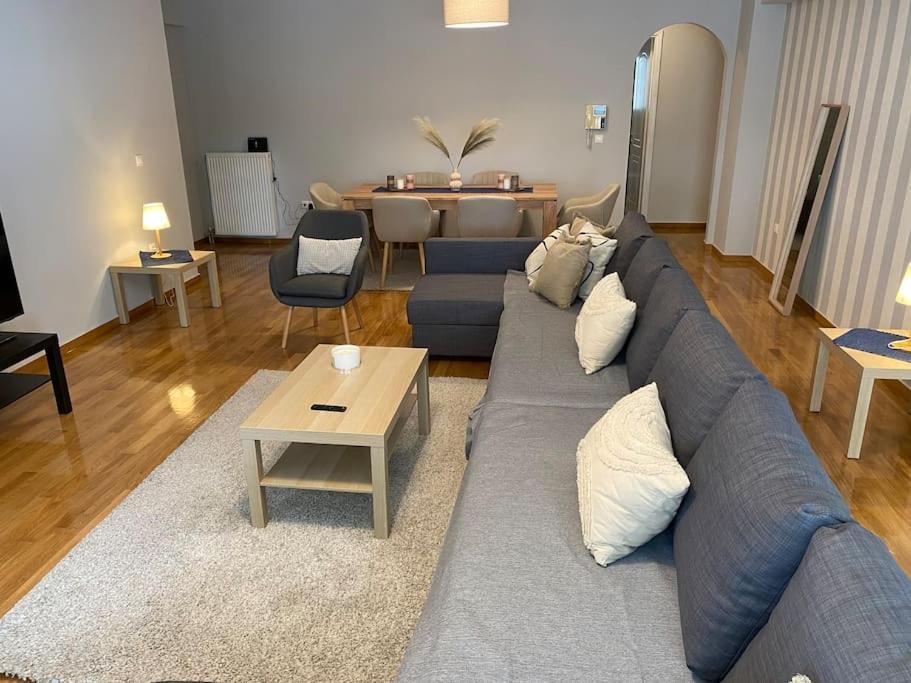 Classy 3Br With 2 Bathrooms Apartment In Marousi Athens Exterior photo
